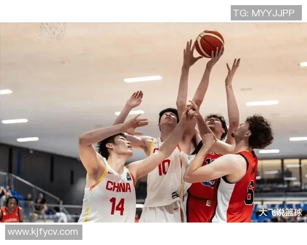 重庆篮球队实力引发热议球迷对球队表现与未来发展看法各异