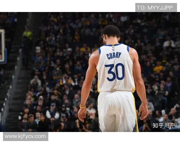 勇士与猛龙精彩对决完整回放重温篮球巅峰时刻的激情与荣耀