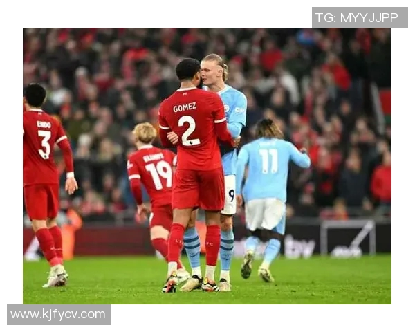 阿森纳与曼联精彩对决瞬间回顾及比赛精彩图片分享